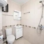 къщата с чешмата