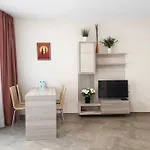къщата с чешмата דירה