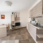 къщата с чешмата *