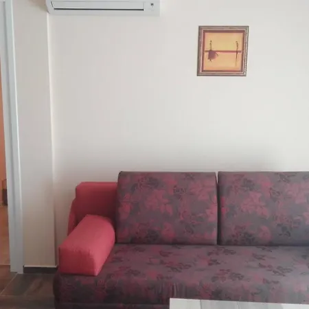 къщата с чешмата *